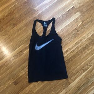 Nike razor back tee